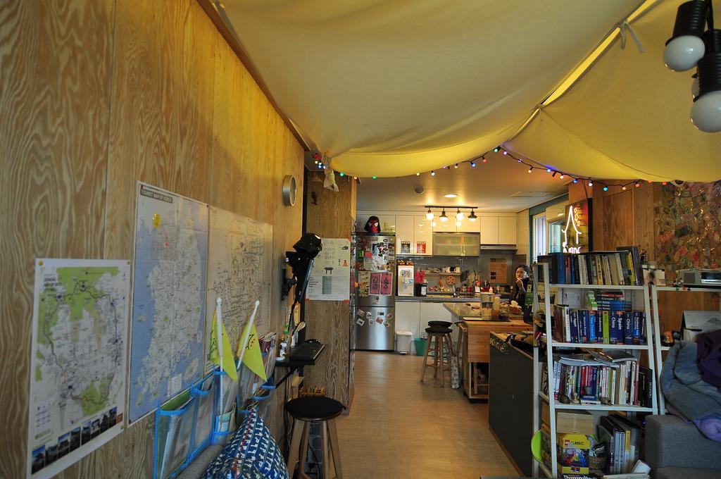 Backpackers Inside Vandrarhem Seoul Exteriör bild
