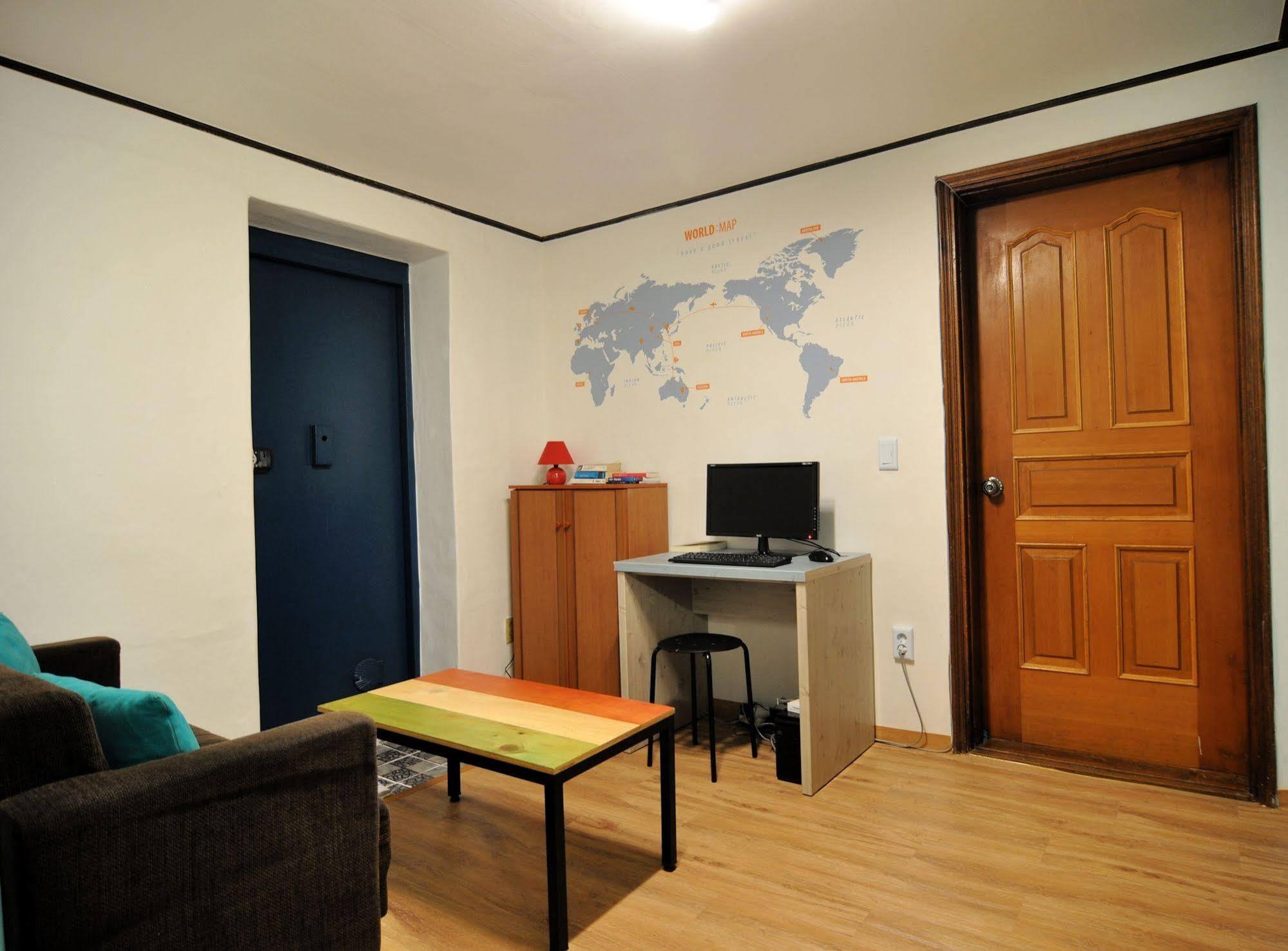 Backpackers Inside Vandrarhem Seoul Exteriör bild